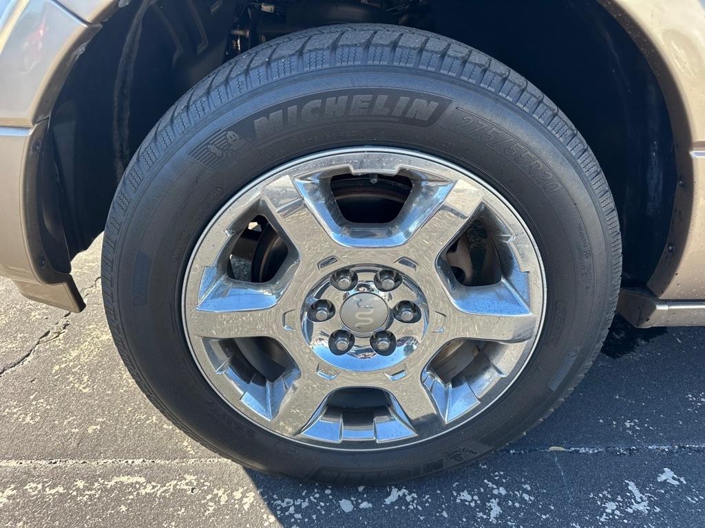 Ford Expedition EL 2WD 4dr King Ranch 2013