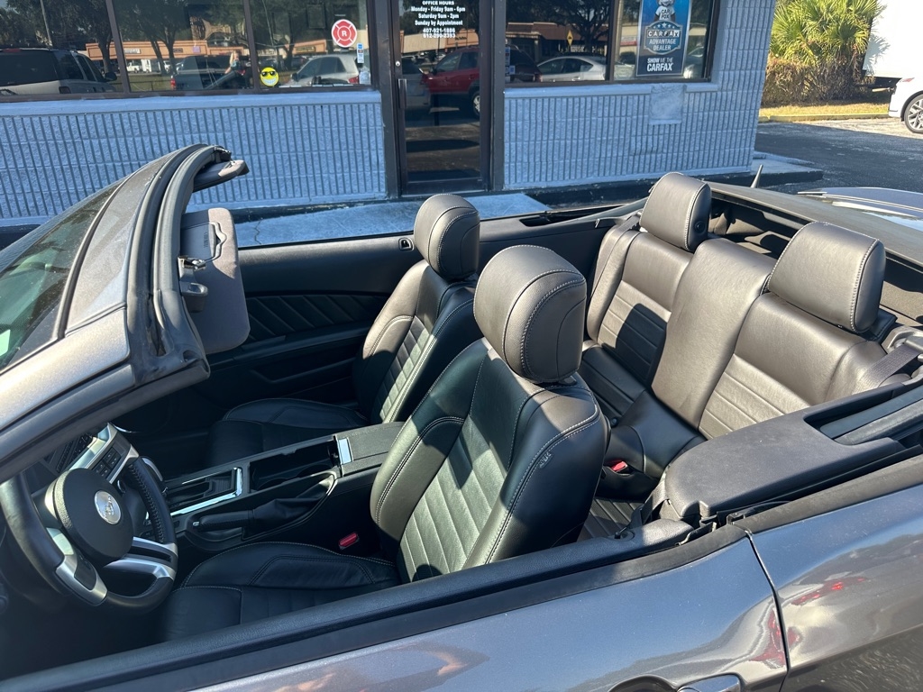 Ford Mustang 2dr Conv V6 2014