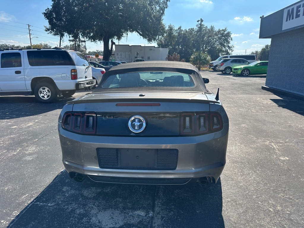 Ford Mustang 2dr Conv V6 2014