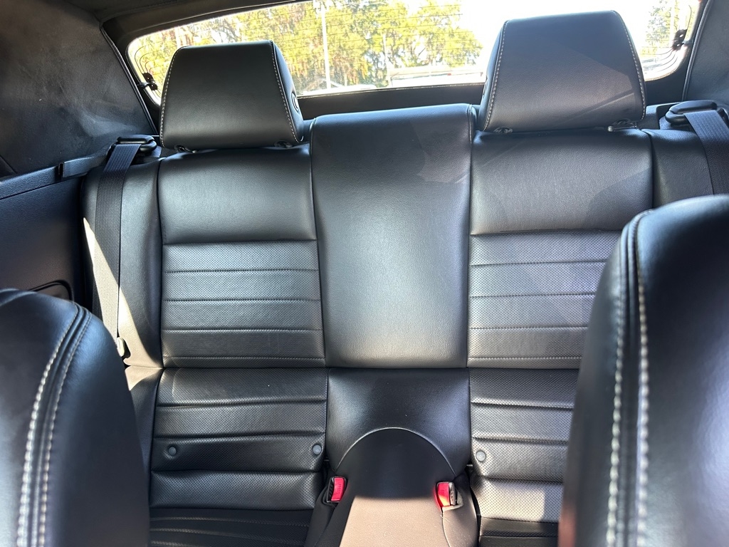 Ford Mustang 2dr Conv V6 2014