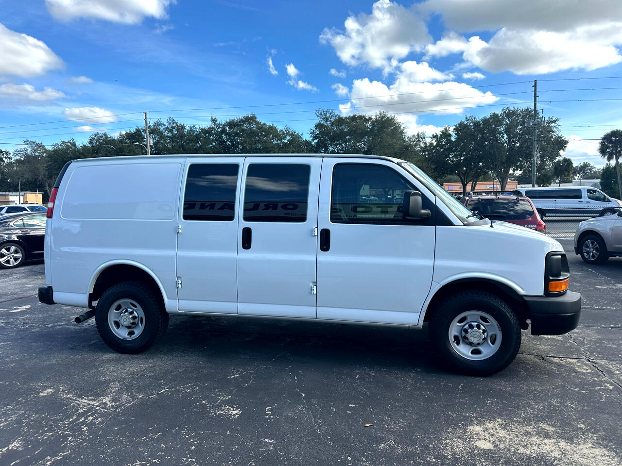 Chevrolet Express Cargo 2500 Cargo 2013