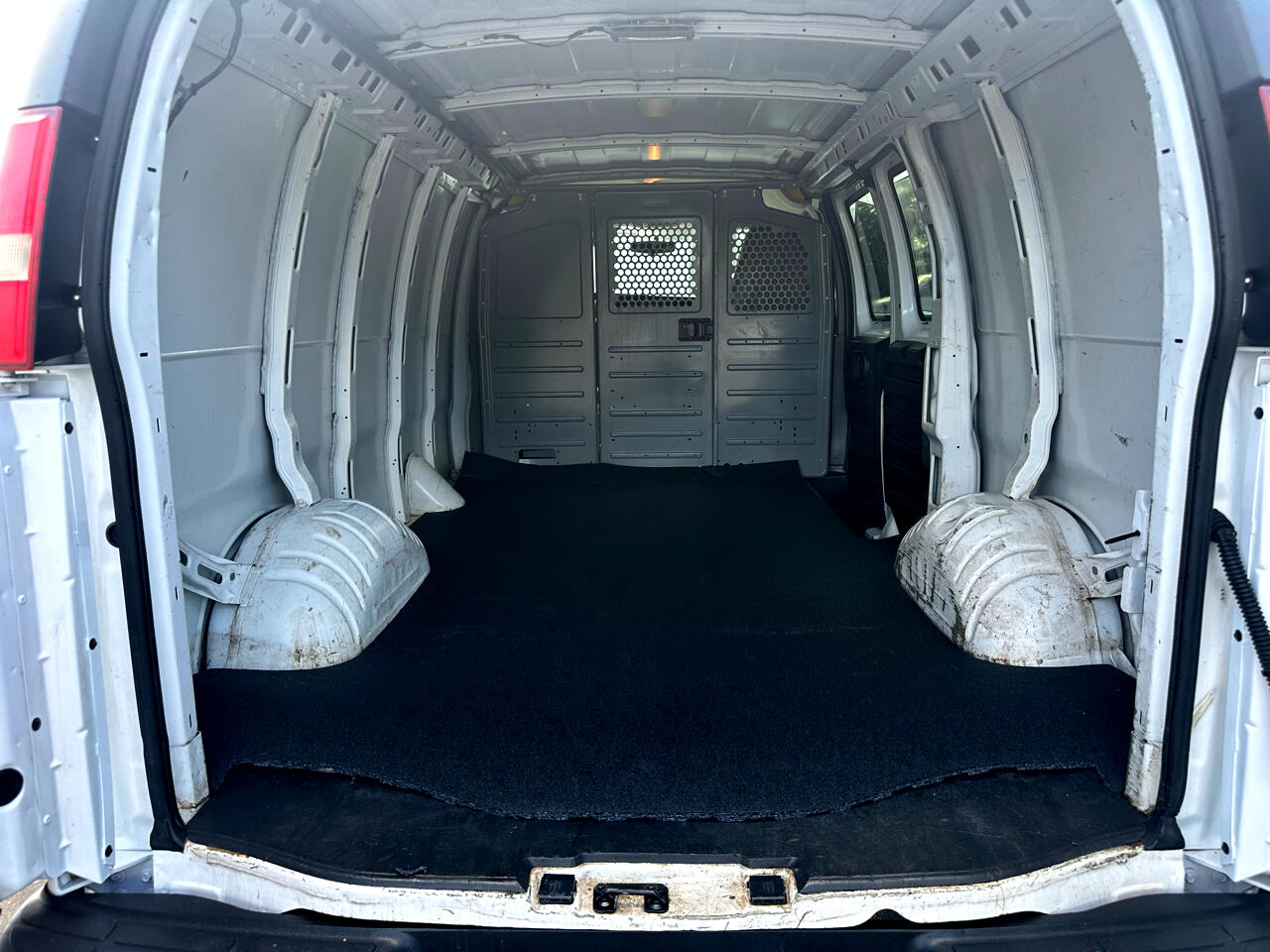 Chevrolet Express Cargo 2500 Cargo 2013