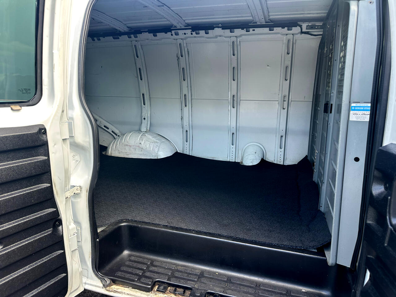 Chevrolet Express Cargo 2500 Cargo 2013