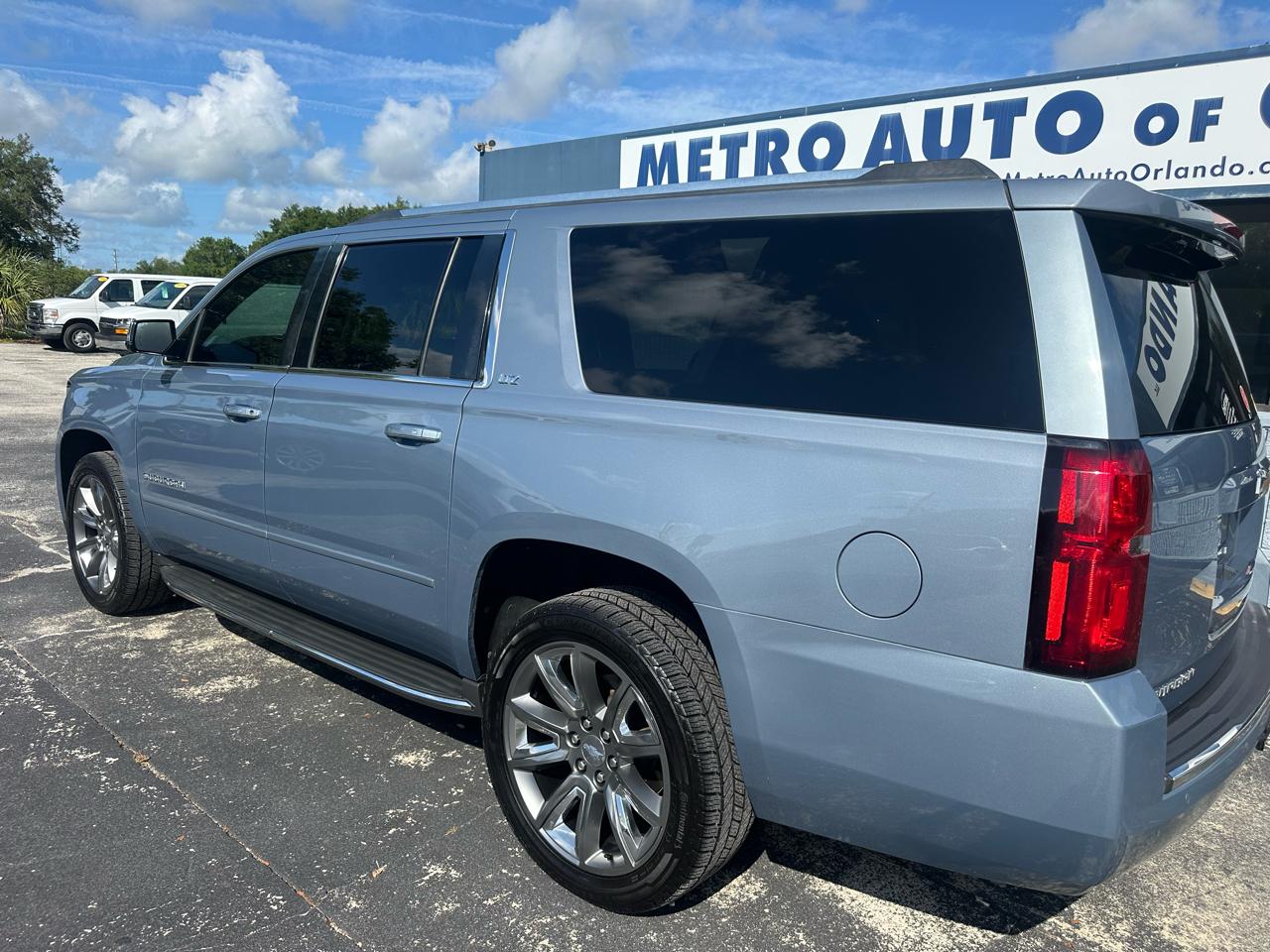 Chevrolet Suburban 2WD 4dr 1500 LTZ 2016