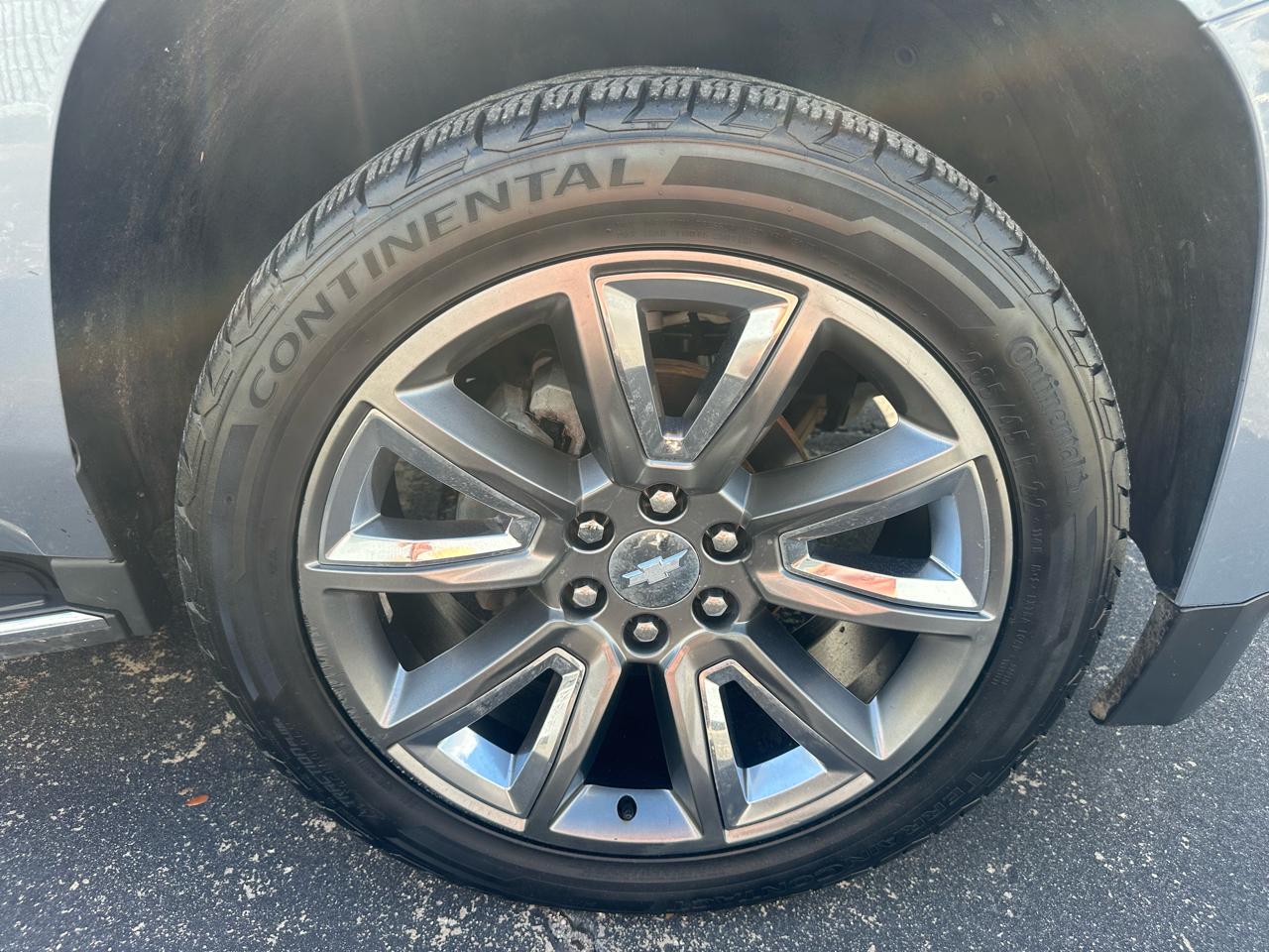 Chevrolet Suburban 2WD 4dr 1500 LTZ 2016
