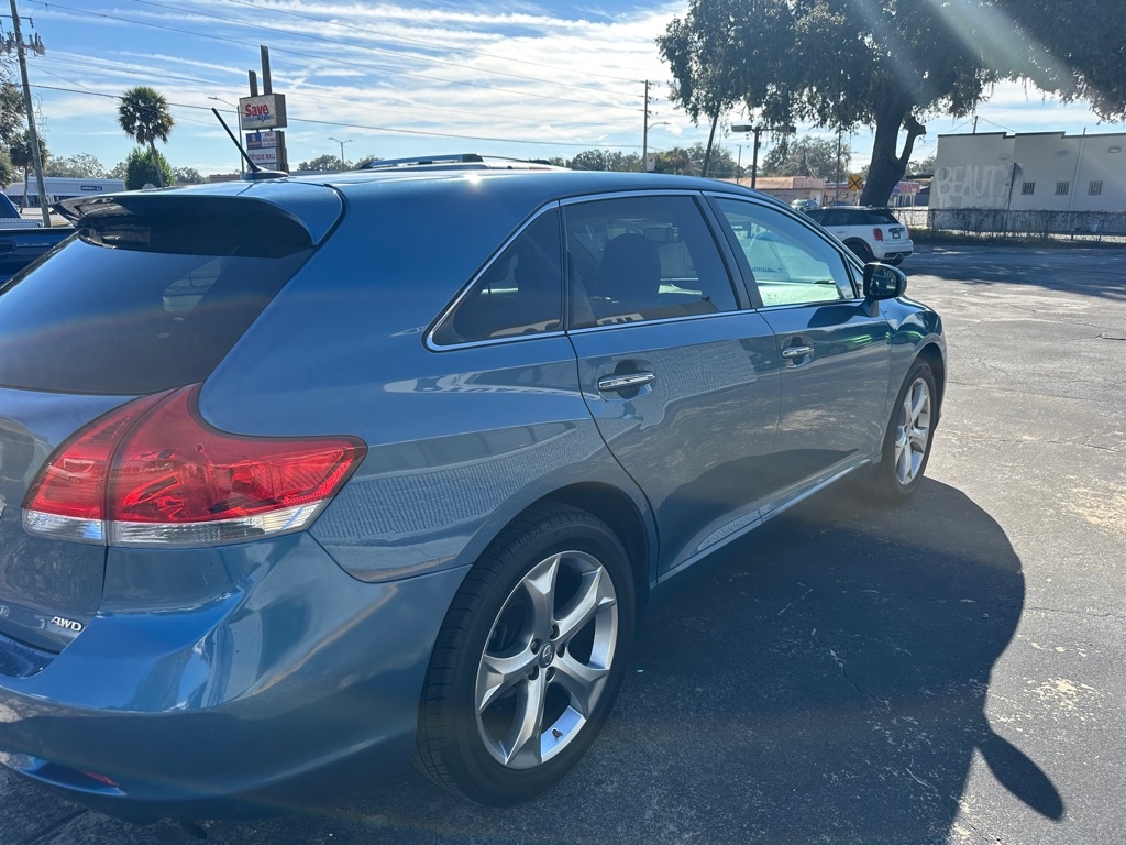 Toyota Venza 4dr Wgn V6 AWD (Natl) 2009