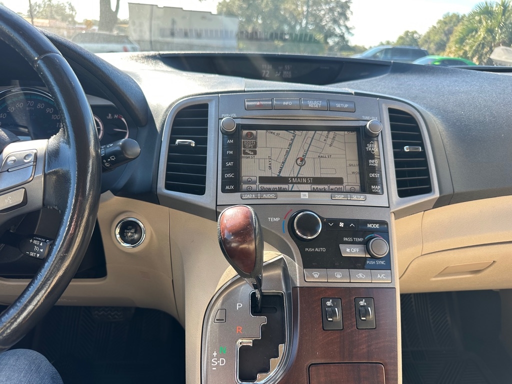 Toyota Venza 4dr Wgn V6 AWD (Natl) 2009