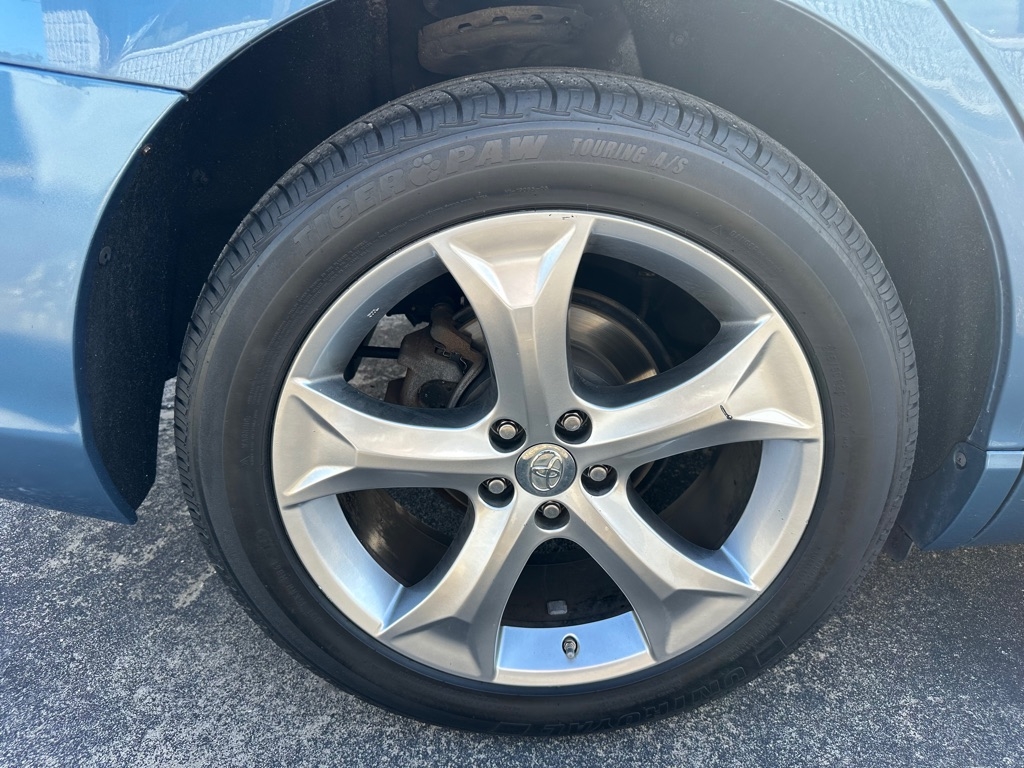 Toyota Venza 4dr Wgn V6 AWD (Natl) 2009