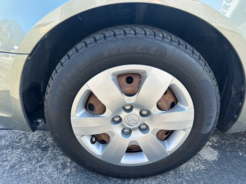 Hyundai Sonata 4dr Sdn I4 Auto GLS 2010