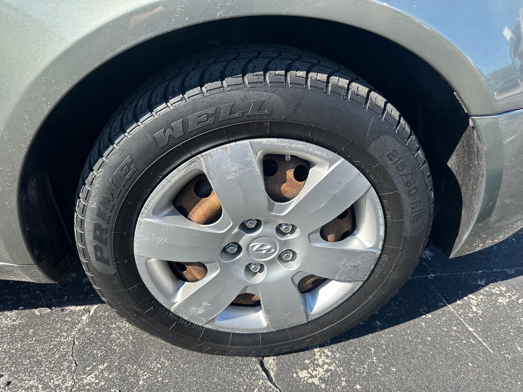 Hyundai Sonata 4dr Sdn I4 Auto GLS 2010