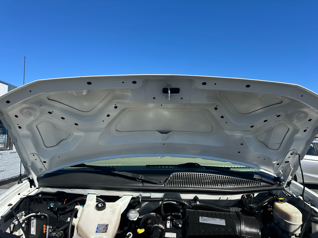 Chevrolet Express Cargo Van 2500 135" WB RWD 2017