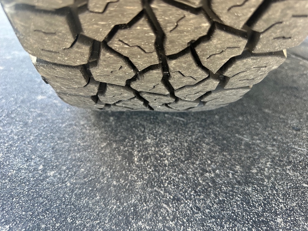 Chevrolet Express Cargo Van 2500 135" WB RWD 2017