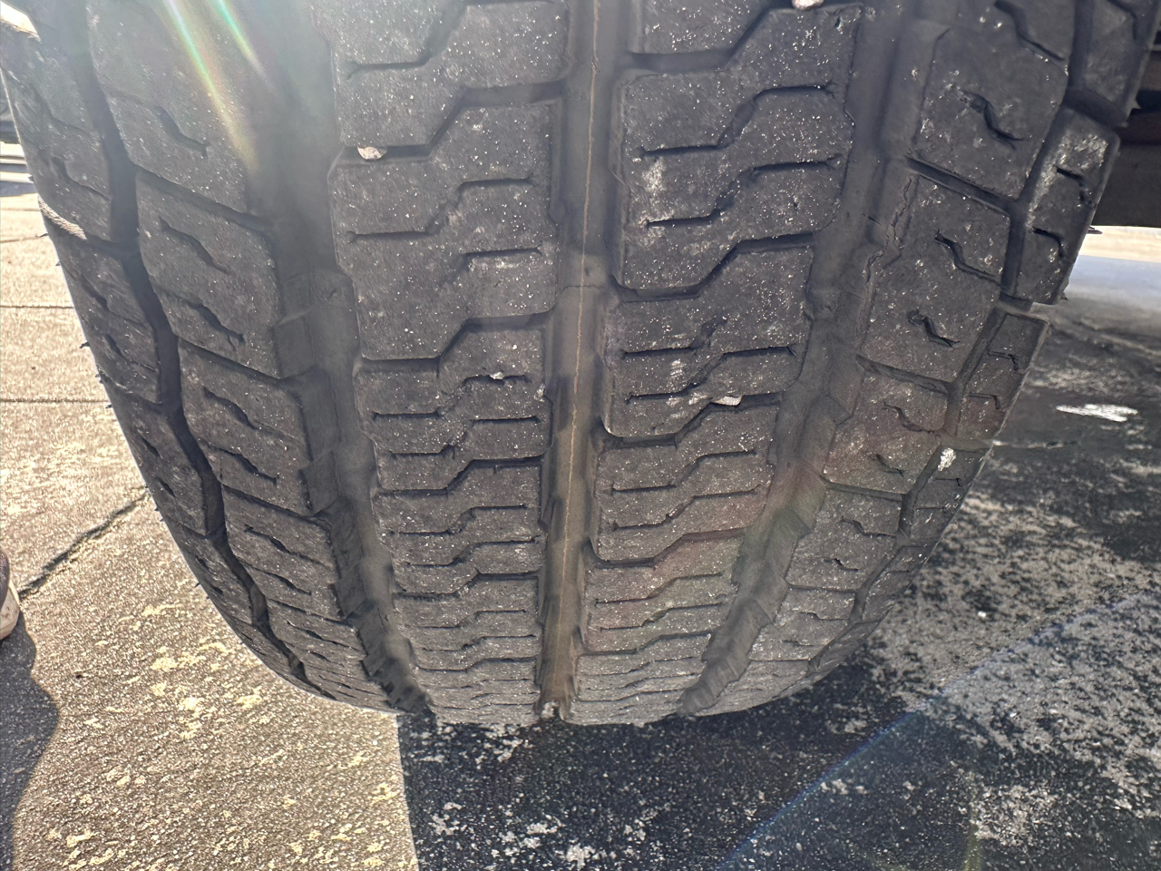 Chevrolet Express Passenger 3500 135" WB RWD 2011