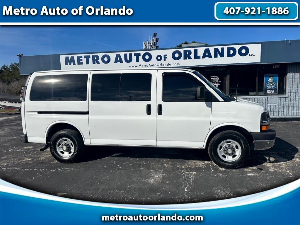 2011 Chevrolet Express Passenger 3500 135" WB RWD