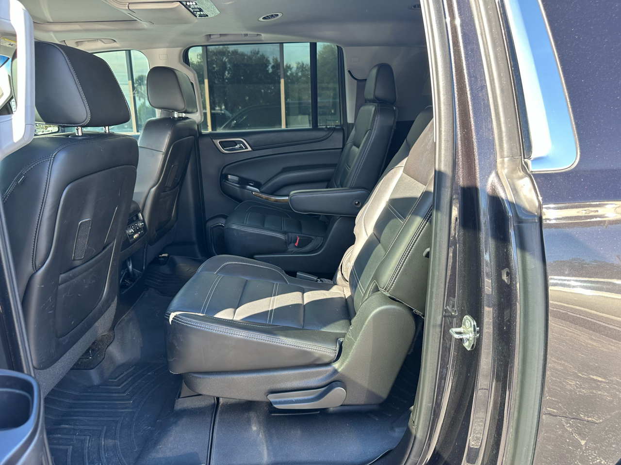 GMC Yukon XL 2WD 4dr Denali 2015
