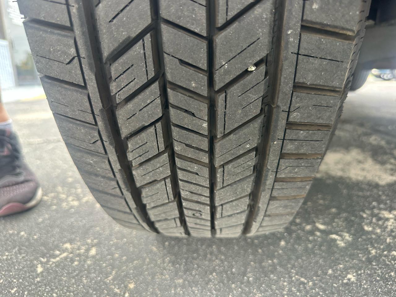 GMC Savana Cargo Van RWD 2500 135" 2015