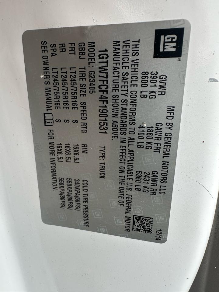 GMC Savana Cargo Van RWD 2500 135" 2015