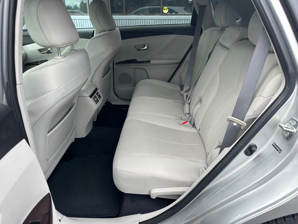 Toyota Venza 4dr Wgn I4 FWD (Natl) 2009