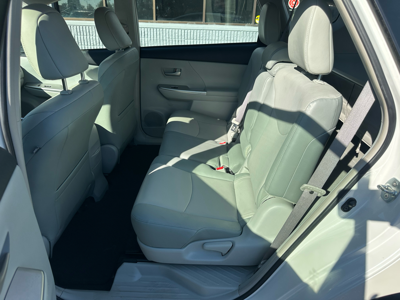 Toyota Prius V Five 2013