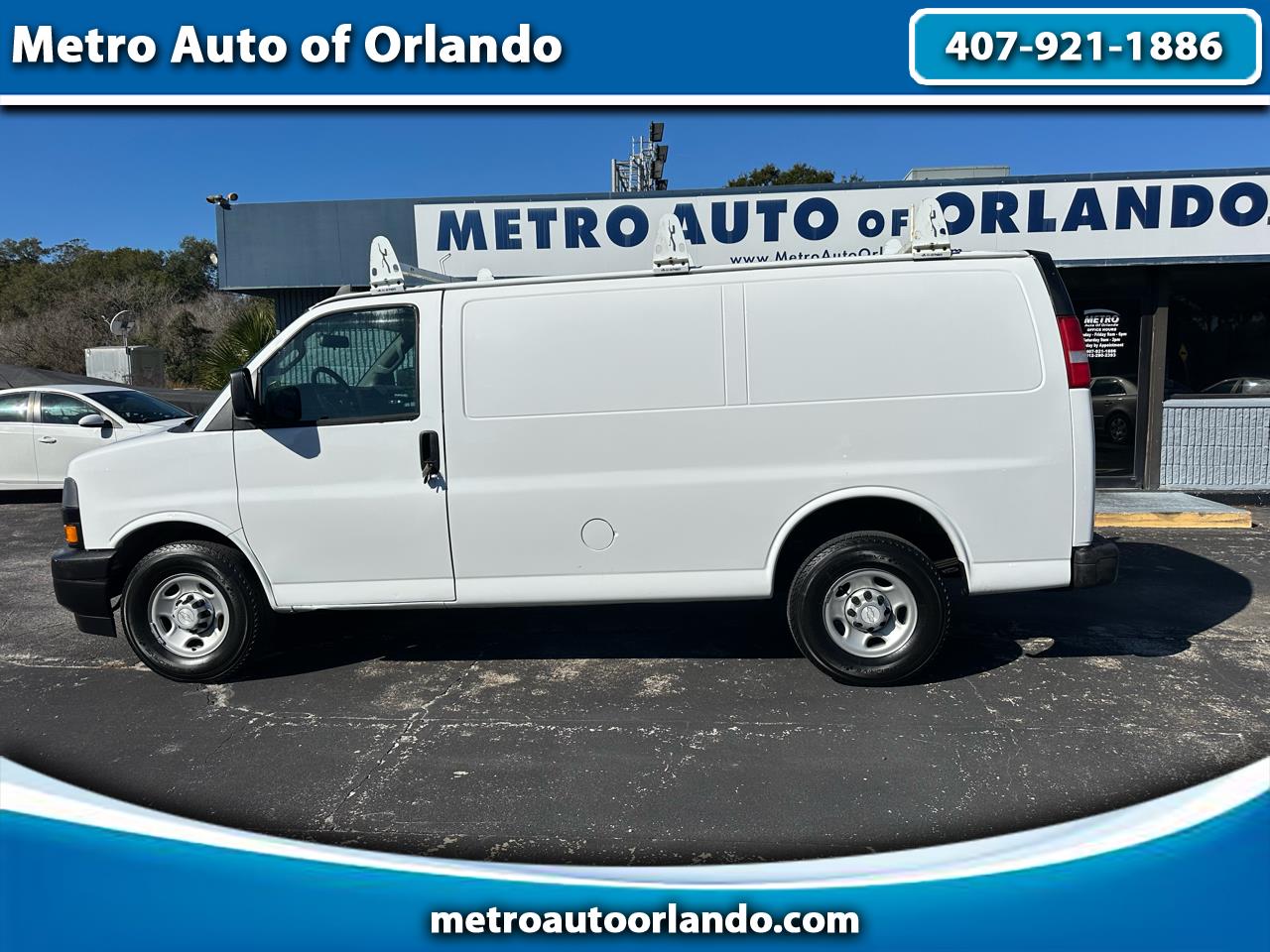 2018 Chevrolet Express Cargo Van 2500 135" WB RWD
