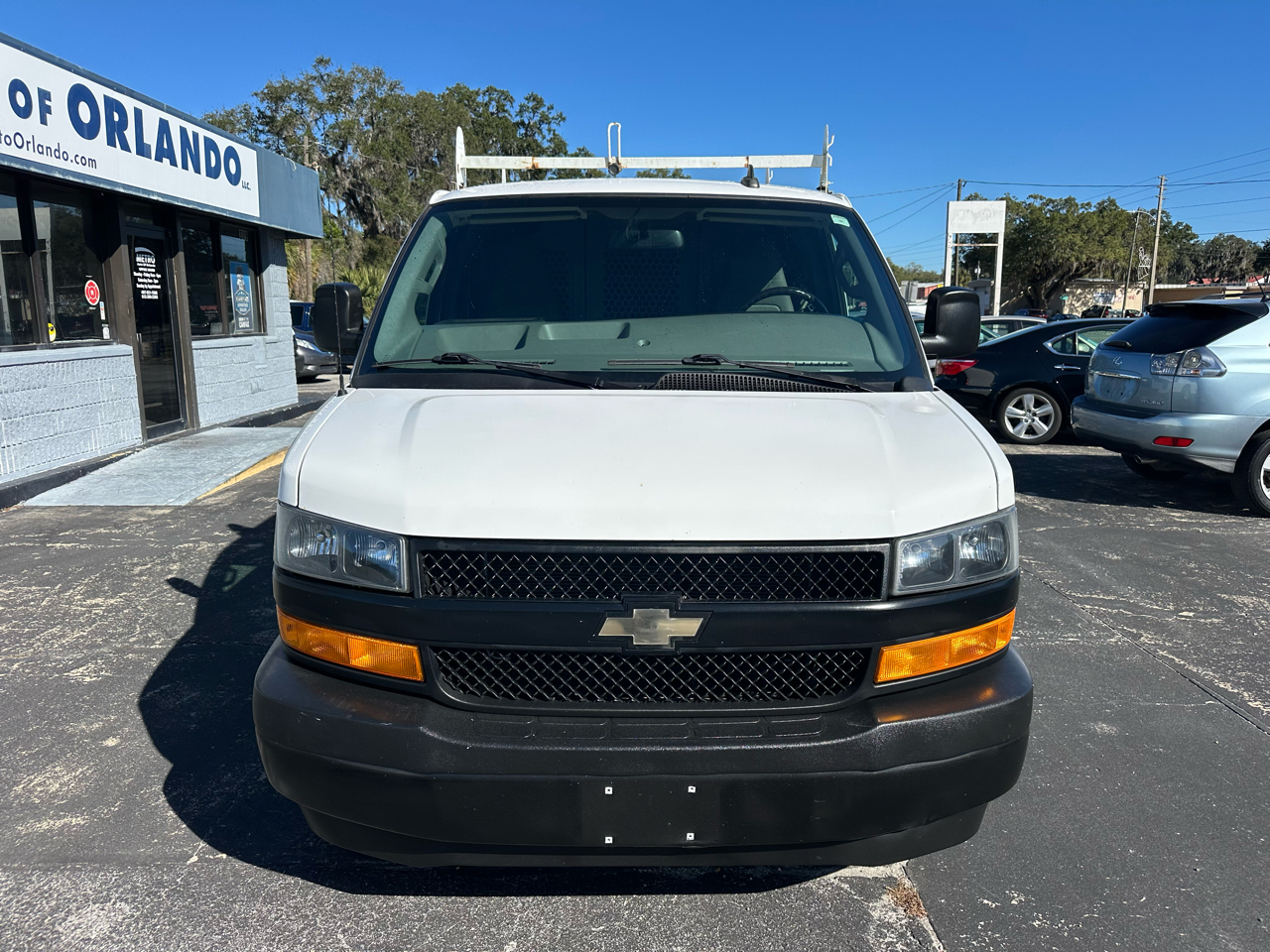 Chevrolet Express Cargo Van 2500 135" WB RWD 2018