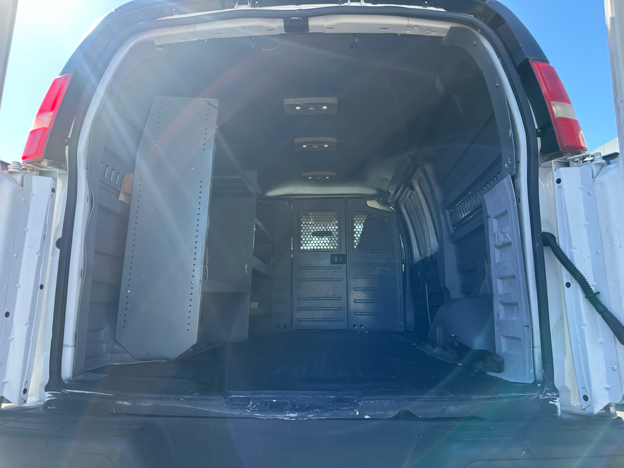 Chevrolet Express Cargo Van 2500 135" WB RWD 2018