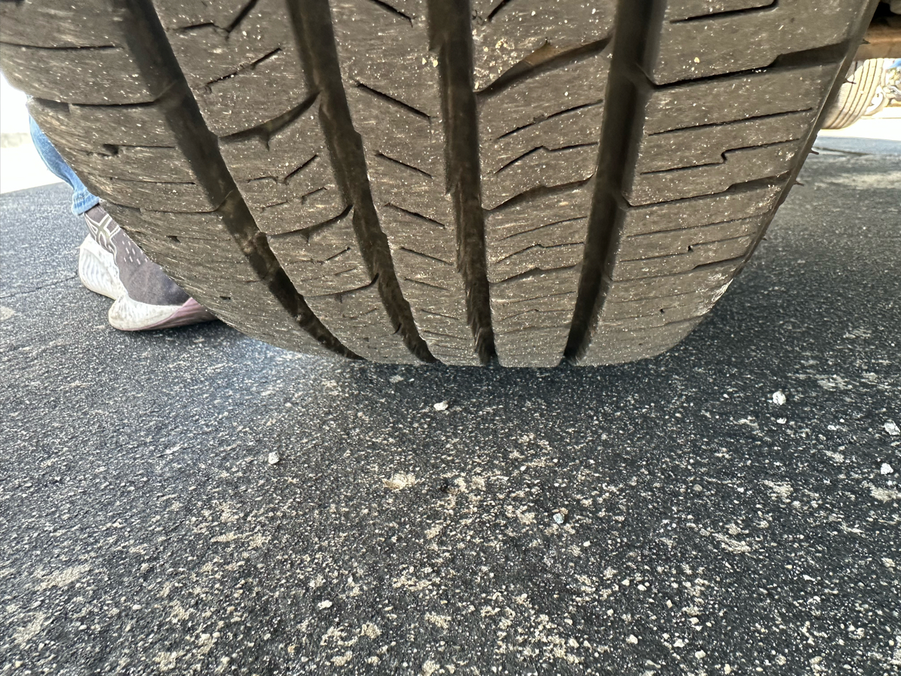 Chevrolet Express Cargo Van 2500 135" WB RWD 2018