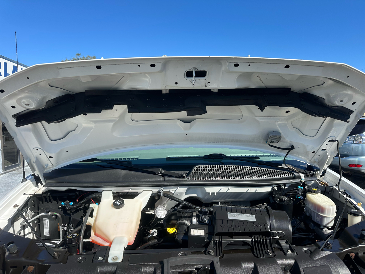 Chevrolet Express Cargo Van 2500 135" WB RWD 2018