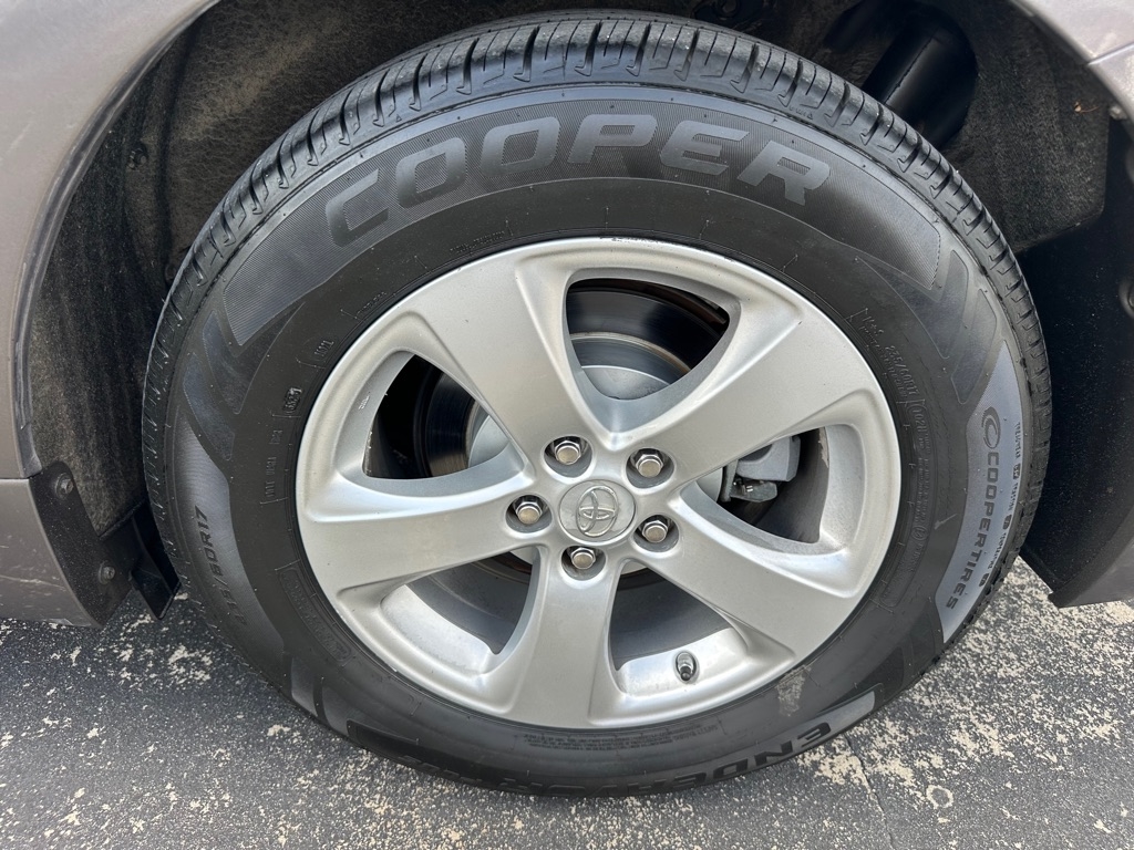 Toyota Sienna 5dr 8-Pass Van V6 LE FWD (Natl) 2015