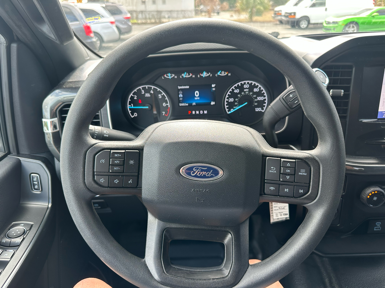 Ford F-150 XL 2WD SuperCrew 5.5' Box 2023