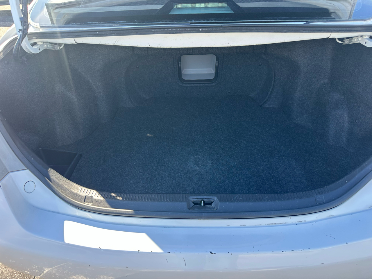 Toyota Camry 4dr Sdn I4 Auto XLE (Natl) 2010