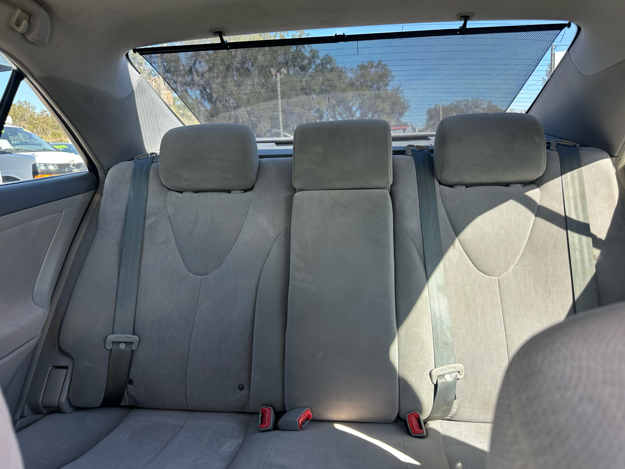 Toyota Camry 4dr Sdn I4 Auto XLE (Natl) 2010