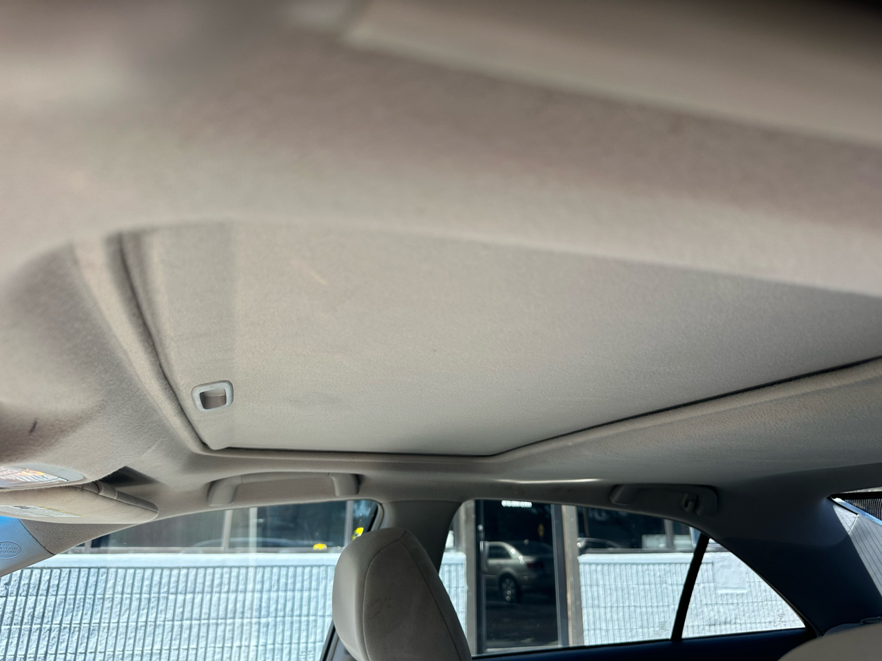 Toyota Camry 4dr Sdn I4 Auto XLE (Natl) 2010