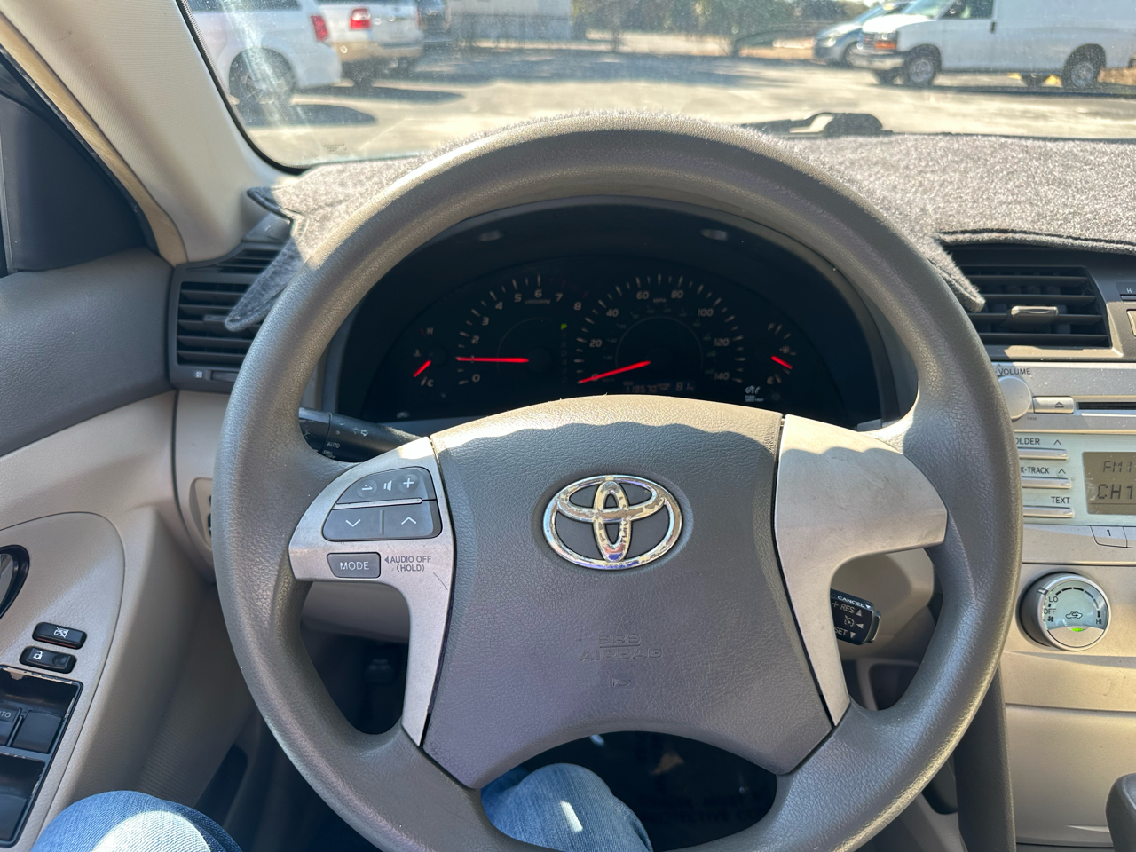Toyota Camry 4dr Sdn I4 Auto LE (Natl) 2009