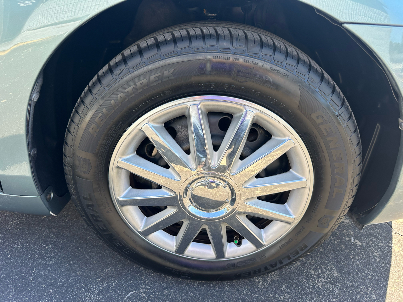 Toyota Camry 4dr Sdn I4 Auto LE (Natl) 2009