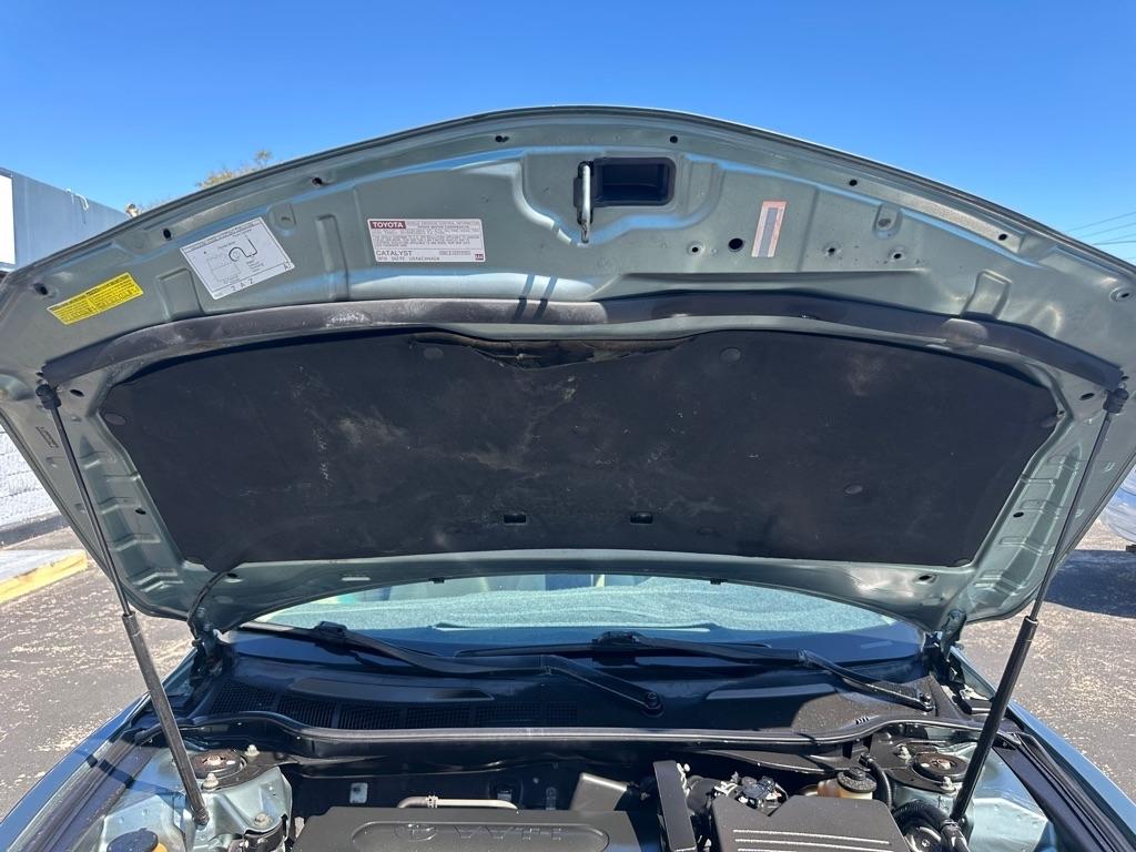 Toyota Camry 4dr Sdn I4 Auto LE (Natl) 2009