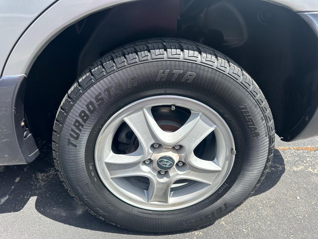 Hyundai Santa Fe 4dr 2WD Auto 2.4L I4 2004