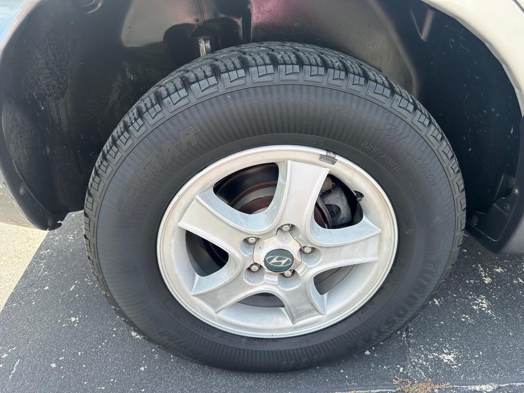 Hyundai Santa Fe 4dr 2WD Auto 2.4L I4 2004