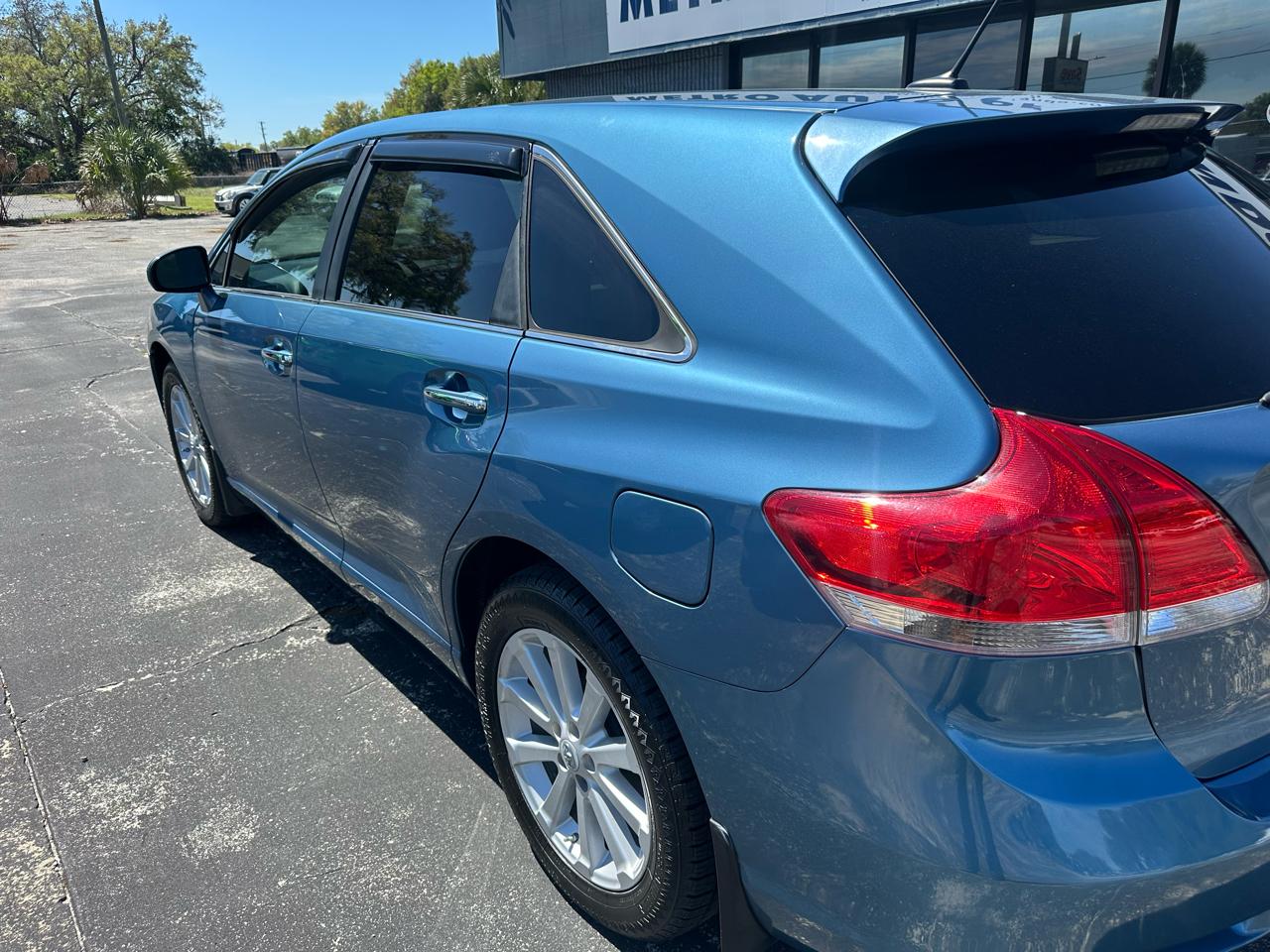 Toyota Venza 4dr Wgn I4 FWD (Natl) 2010