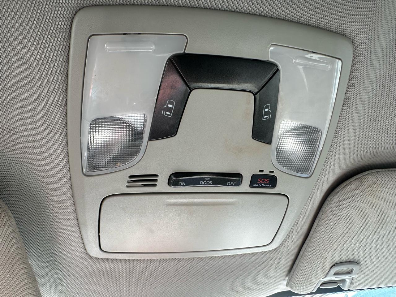 Toyota Sienna LE 8-Passenger Seating 2018