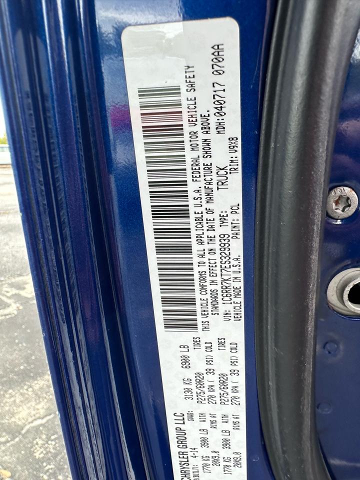 RAM 1500 4WD Crew Cab 140.5" Tradesman 2014