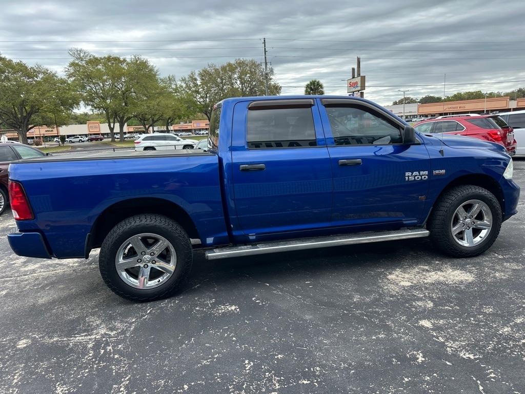 RAM 1500 4WD Crew Cab 140.5" Tradesman 2014