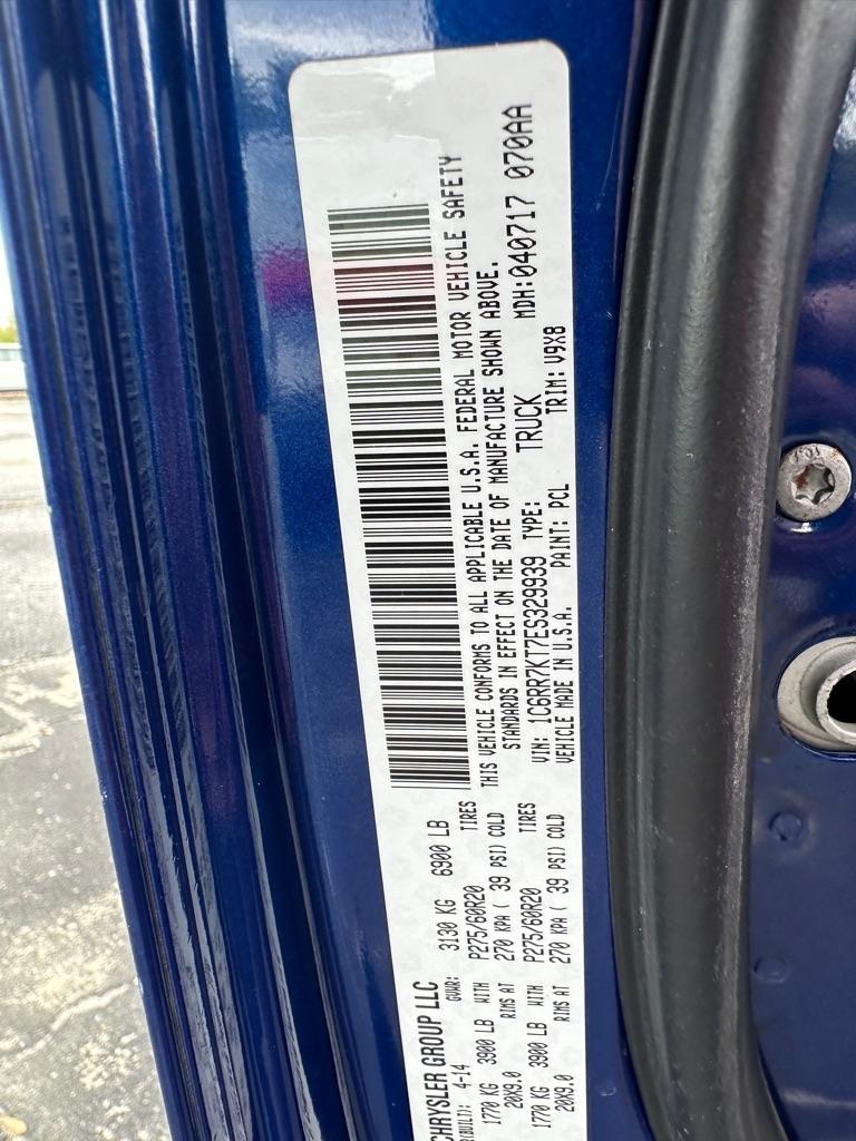 RAM 1500 4WD Crew Cab 140.5" Tradesman 2014