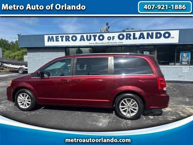 Red 2019 Dodge Grand Caravan SXT FWD Minivan Front-Wheel Drive Automatic