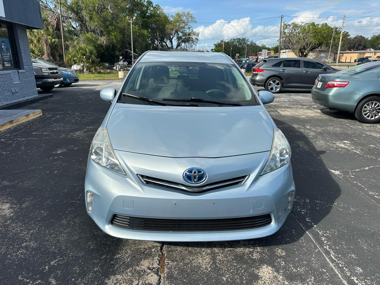 Toyota Prius V 5dr Wgn Two (Natl) 2012