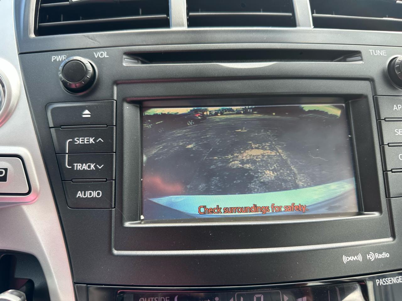 Toyota Prius V 5dr Wgn Two (Natl) 2012