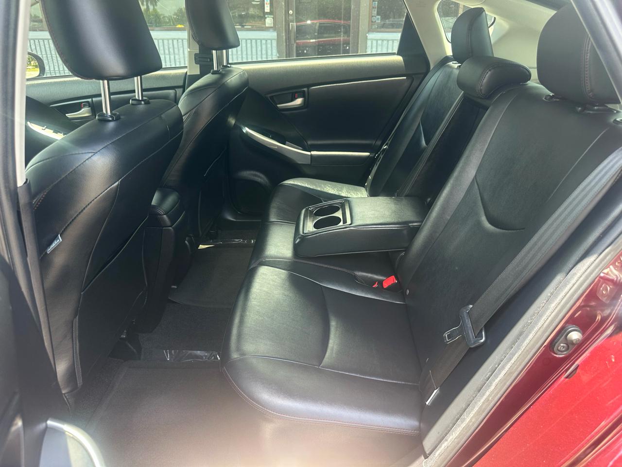 Toyota Prius 5dr HB Persona (Natl) 2013