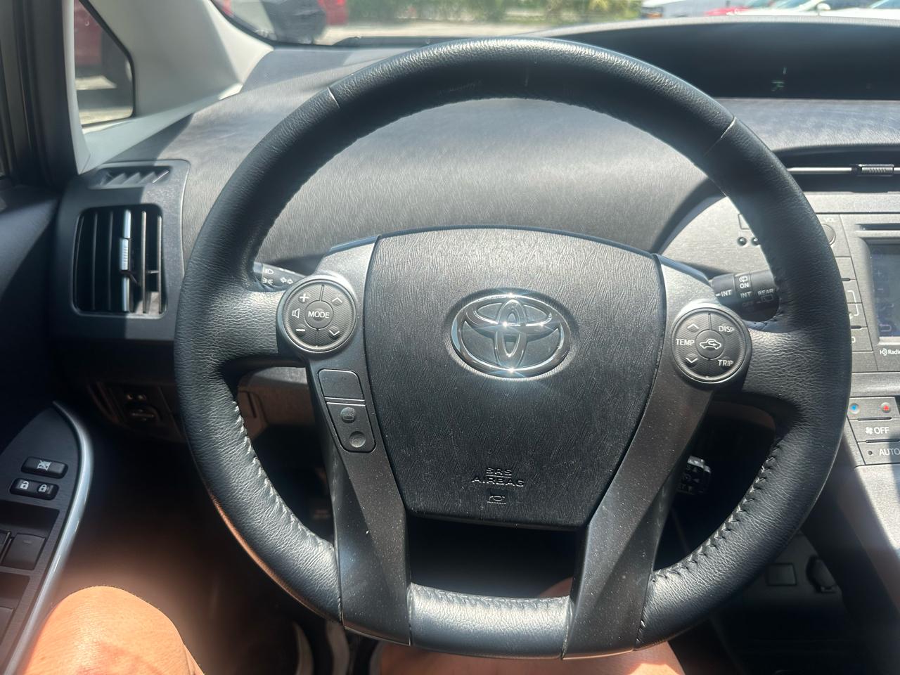 Toyota Prius 5dr HB Persona (Natl) 2013
