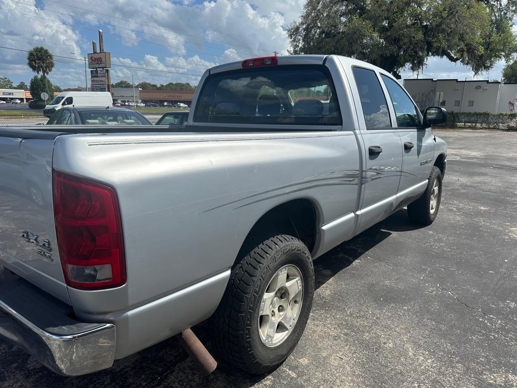 Dodge Ram 1500 4dr Quad Cab 140.5" WB 4WD SLT 2004