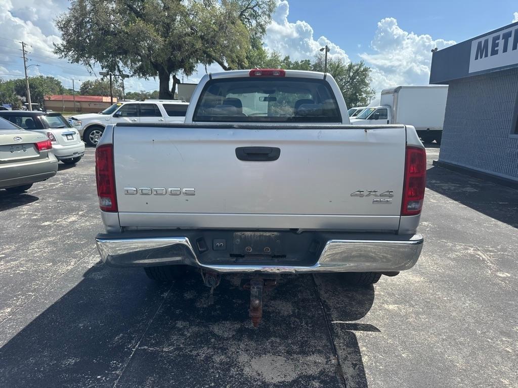 Dodge Ram 1500 4dr Quad Cab 140.5" WB 4WD SLT 2004